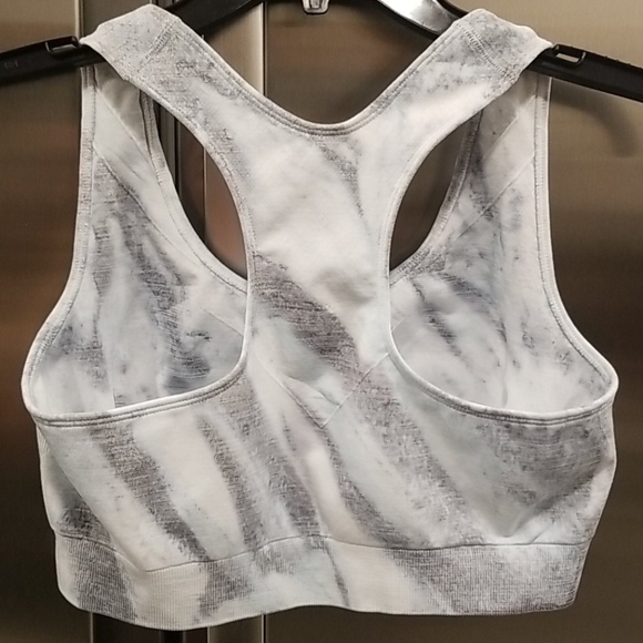 💕WILDFOX💕 Cindy Sports Bra  & Kris Leggings Set - Picture 12 of 16